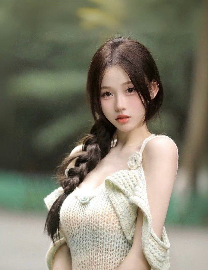 《茶花女》启示录：张玉莹的觉醒与行动